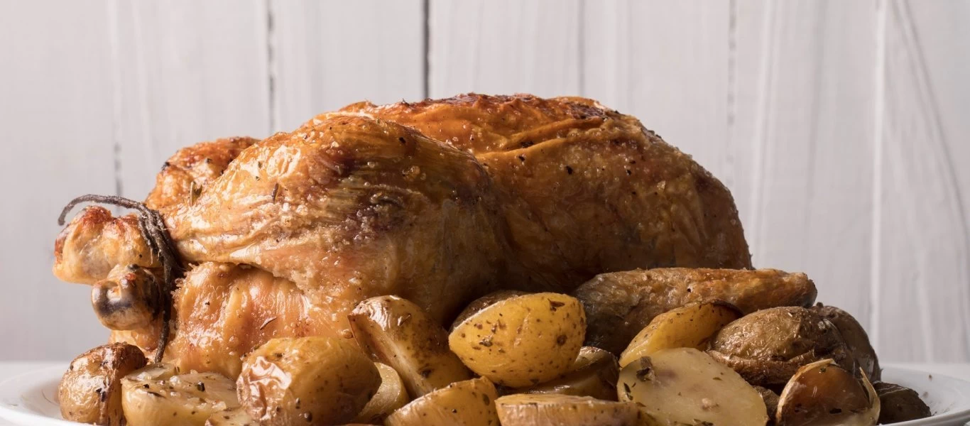 Πόσο παχαίνει το κοτόπουλο; - Θερμίδες σε στήθος, μπούτι, φτερούγα και πέτσα